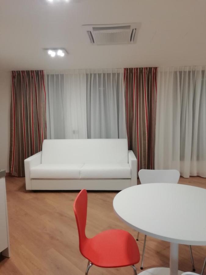 Bb Hotels Aparthotel Isola Milano Ngoại thất bức ảnh